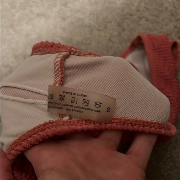 Textured Coral Bralette - Picture 3 of 3